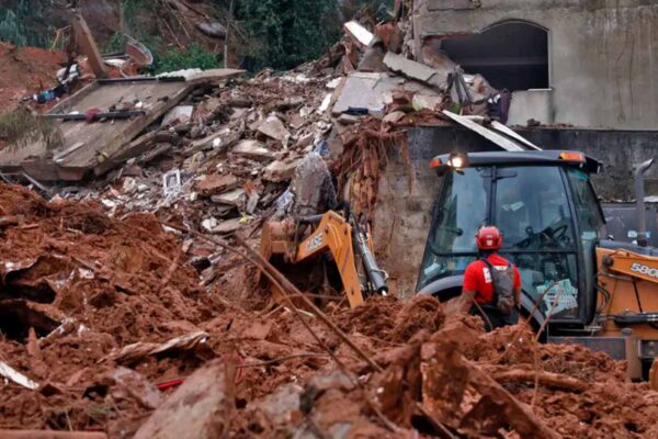 Chuvas em Minas Gerais deixam 36 mortos, 39 desaparecidos e cidades decretam calamidade pública