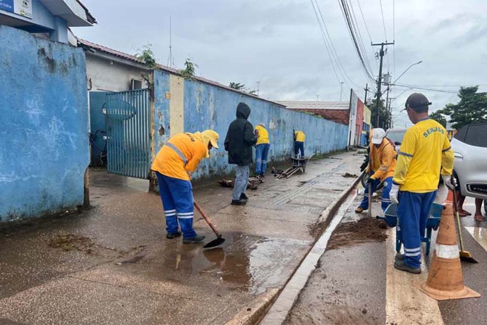 <div style="
                font-size: 18px;
                font-weight: bold;
                color: #0073aa;
                margin-bottom: 5px;
                text-transform: uppercase;
            ">ESCOLAS LIMPAS</div>Mutirão de limpeza alcança 80 escolas municipais antes do início do ano letivo em Porto Velho