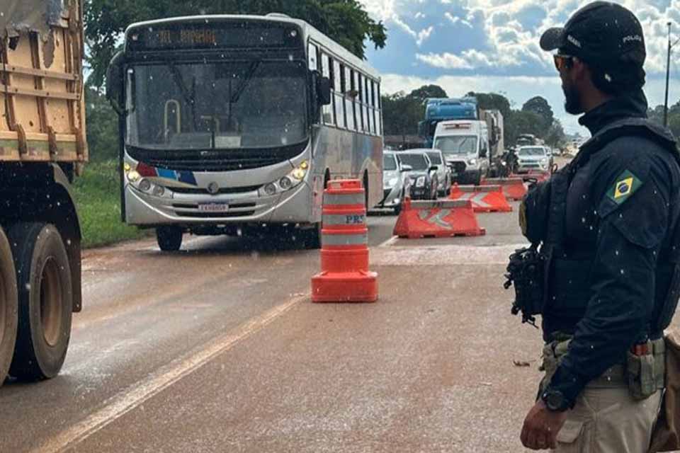 PRF intensifica fiscalização nas rodovias de Rondônia durante a Operação Carnaval 2026