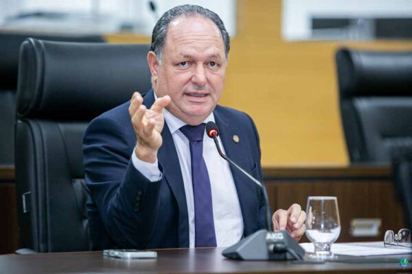 Pedro Fernandes amplia recursos para cirurgias e reforça a rede pública de saúde em Rondônia