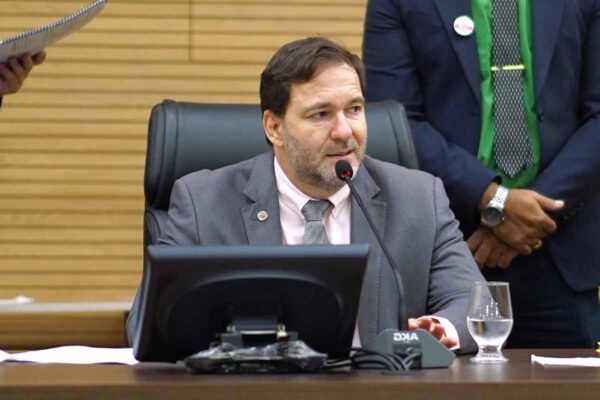 Indicação de Alex Redano pede recuperação da RO-133 entre Machadinho d’Oeste e Jaru