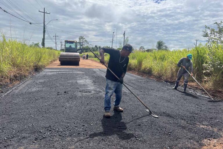 Operação tapa-buraco avança em Jacy Paraná e prioriza vias de maior circulação