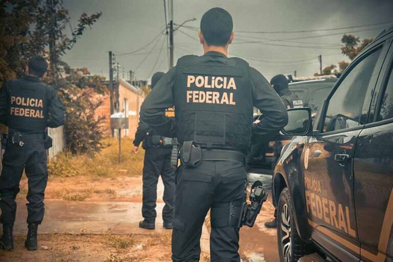 PF cumpre mandados no Paraná contra grupo investigado por tráfico interestadual com base em Rondônia