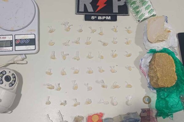 PM apreende 45 porções de crack e prende suspeito por tráfico no bairro Escola de Polícia, em Porto Velho