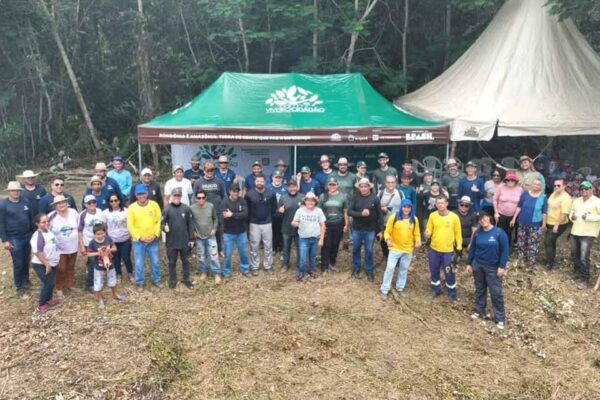 Plantio de 2,5 mil mudas em assentamento de Porto Velho reforça recuperação da Reserva Legal durante Carnaval