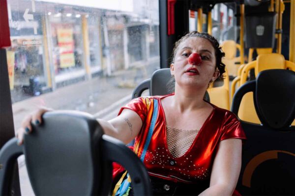 Curta “Contraste”, gravado em Porto Velho, usa palhaçaria para discutir violência contra a mulher