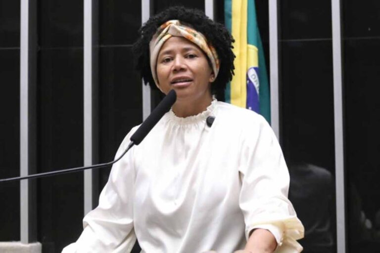 Sílvia Cristina garante R$ 1 milhão para fortalecer produção rural em distrito de Nova Mamoré