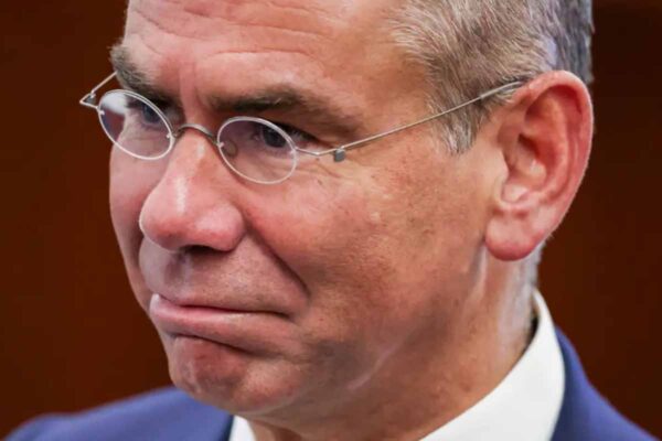 Troca na defesa de Daniel Vorcaro no STF levanta hipótese de delação premiada em investigação do Banco Master