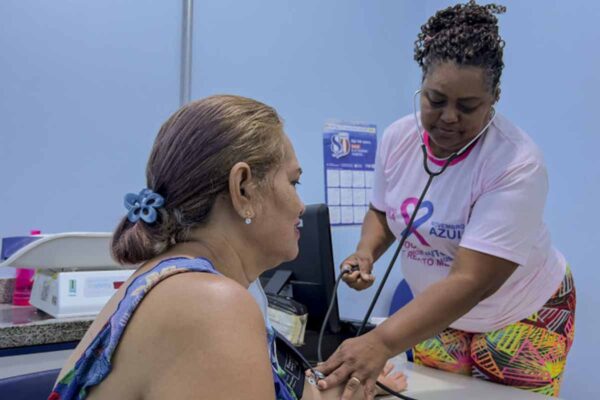 Prefeitura de Porto Velho realiza coleta inédita do exame DNA-HPV e amplia prevenção ao câncer do colo do útero