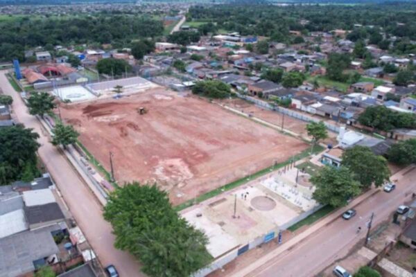 Revitalização do Cedel no Jardim Santana atinge 42% e amplia estrutura de lazer em Porto Velho