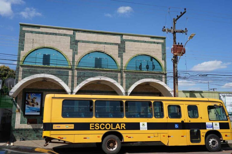 Cine Escola leva 130 alunos ao cinema em Porto Velho nesta quinta-feira (26)