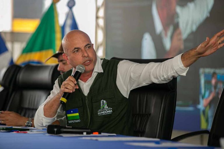 Alta do diesel eleva custos e deputado Ismael Crispin propõe medidas emergenciais para setor produtivo em Rondônia