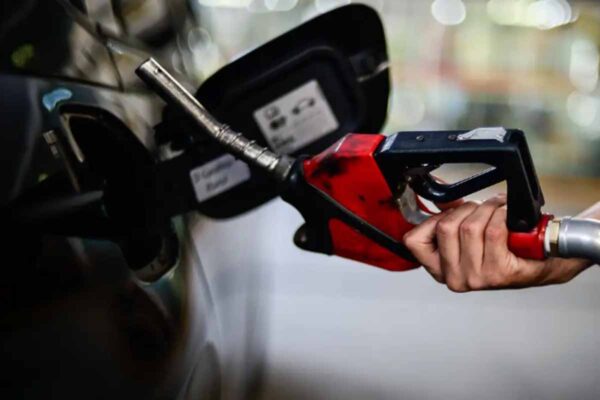 Alta do diesel reacende debate sobre estrutura do mercado de combustíveis no Brasil