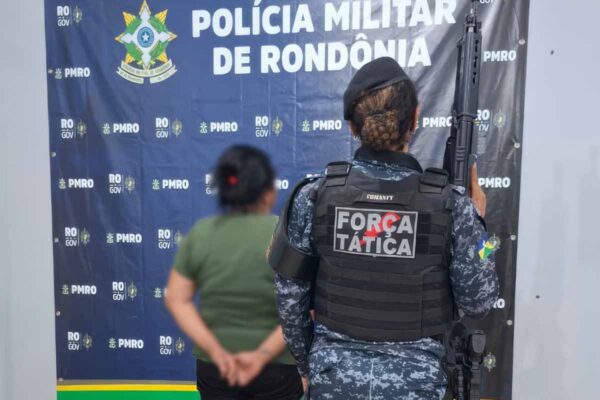 Foragida é presa ao tentar fugir para Cuiabá e droga é apreendida na rodoviária de Ji-Paraná