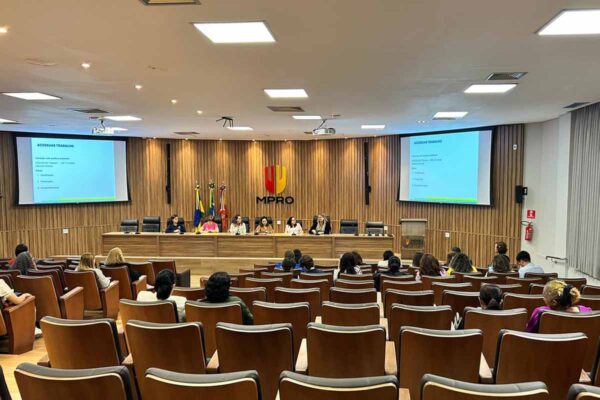 Autonomia financeira é apontada como estratégia no combate à violência contra a mulher em Porto Velho