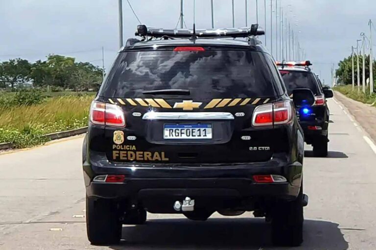Operação da PF prende sete policiais militares suspeitos de ligação com facções e milícias no Rio