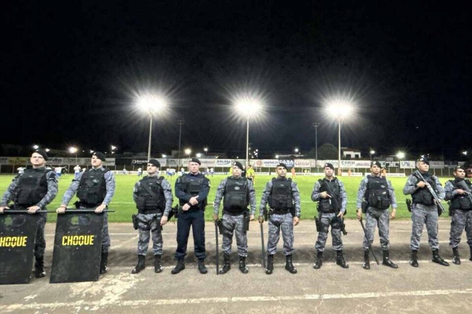 <div style="
                font-size: 18px;
                font-weight: bold;
                color: #0073aa;
                margin-bottom: 5px;
                text-transform: uppercase;
            ">SEGURANÇA PÚBLICA</div>Polícia Militar garante segurança em partida do Campeonato Rondoniense no estádio Cassol, em Rolim de Moura