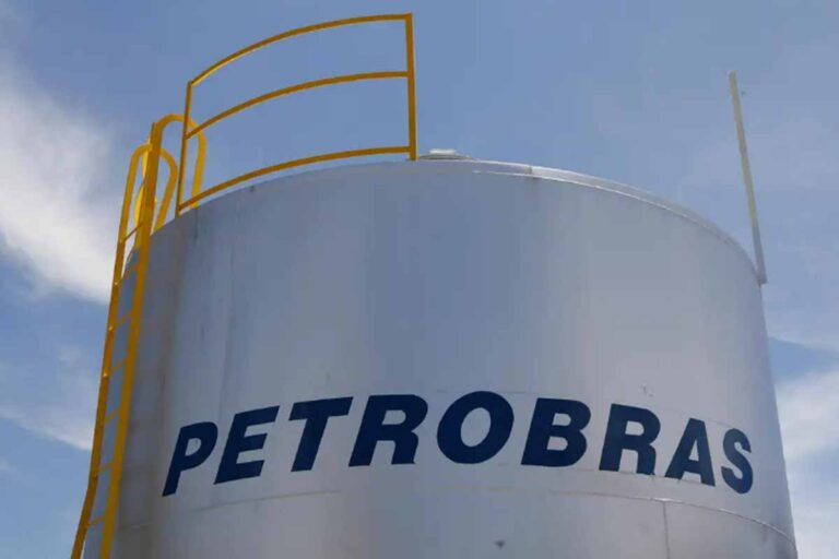 Governo anuncia medidas para reduzir preço do diesel e distribuidoras defendem aumento da importação pela Petrobras