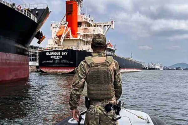 PF deflagra Operação Costeau contra tráfico internacional de drogas no Porto de Santos