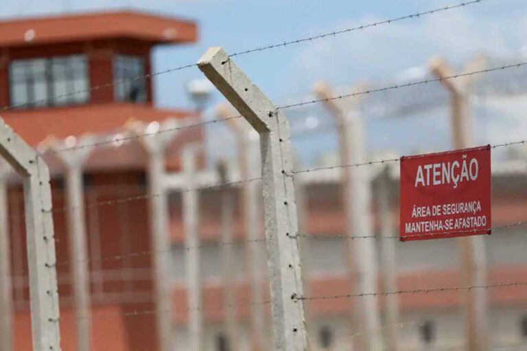 STF autoriza transferência de Daniel Vorcaro para presídio federal de segurança máxima em Brasília