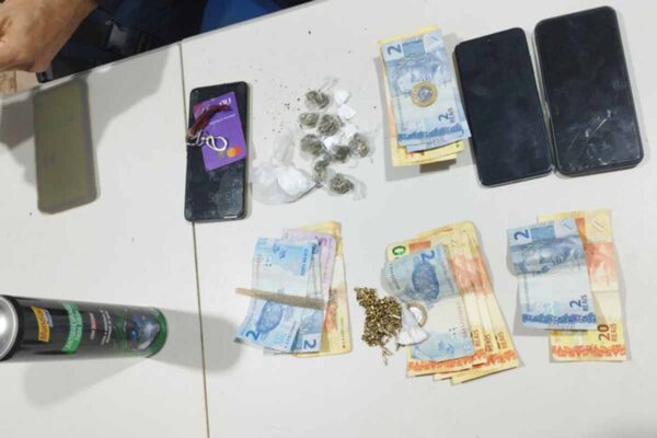 Polícia Militar prende dois suspeitos de tráfico de drogas durante patrulhamento na zona sul de Porto Velho
