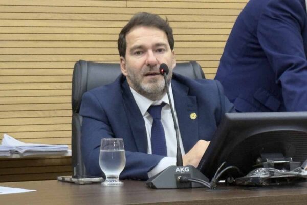 Alex Redano pede manutenção emergencial de ponte na RO-257 e reforço na sinalização para evitar acidentes