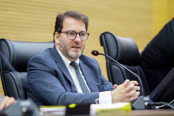 Alex Redano pede recuperação urgente da linha C-105 em Alto Paraíso para garantir tráfego e escoamento agrícola