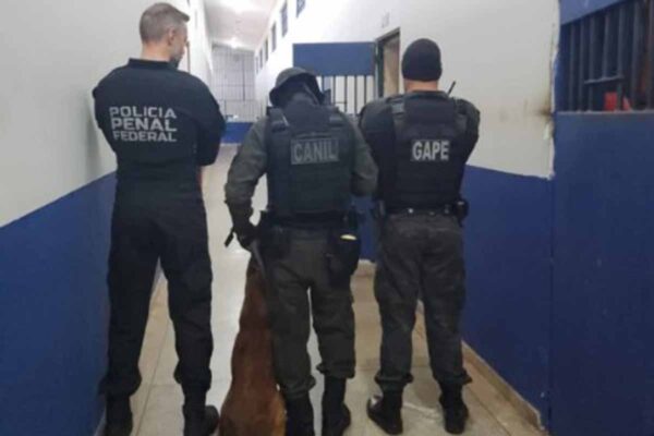 Operação Mute reforça segurança em presídios de Rondônia com revistas e atuação integrada