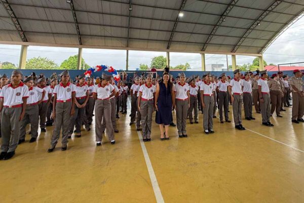 Deputada Dra. Taíssa reforça apoio à educação durante solenidade no Colégio Militar CTPMX