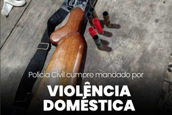 Polícia Civil apreende arma durante operação contra violência doméstica na zona rural de Cacoal