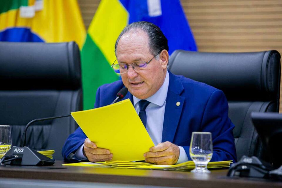 <div style="
                font-size: 18px;
                font-weight: bold;
                color: #0073aa;
                margin-bottom: 5px;
                text-transform: uppercase;
            ">EMENDA PARLAMENTAR</div>Emenda de R$ 150 mil garante compra de camas hospitalares elétricas para hospital de Alta Floresta d’Oeste