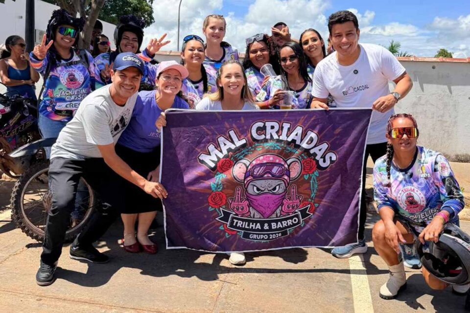 <div style="
                font-size: 18px;
                font-weight: bold;
                color: #0073aa;
                margin-bottom: 5px;
                text-transform: uppercase;
            ">INVESTIMENTOS EM RONDÔNIA</div>Deputado Cássio Gois destaca investimento de mais de R$ 6 milhões em Espigão do Oeste durante 10ª Trilha das Poderosas