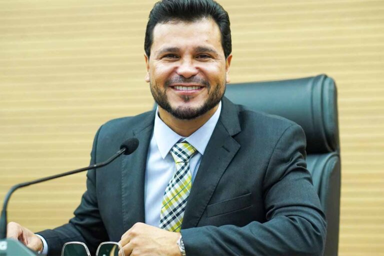 Justiça manda site retirar em 24 horas matéria que vinculou Marcelo Cruz à Operação Ouro de Areia; multa pode chegar a R$ 100 mil