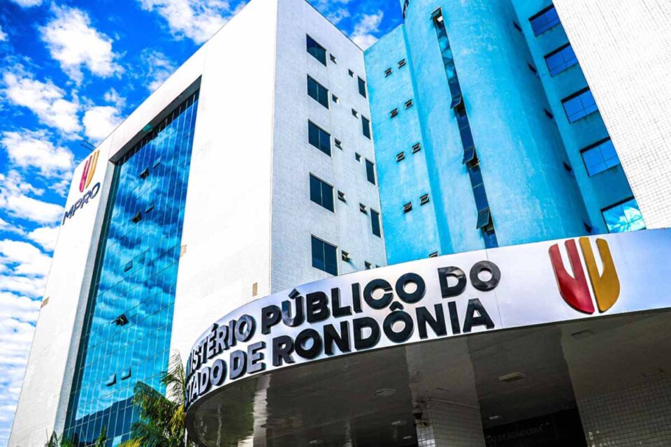 Justiça analisa denúncia do MP contra familiares por morte e tortura de adolescente de 16 anos