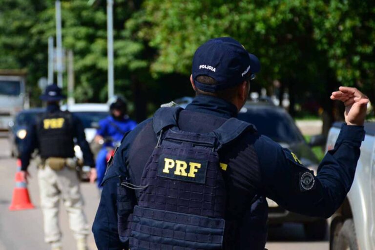PRF cumpre três mandados de prisão e recaptura foragido em fiscalizações nas rodovias de Rondônia