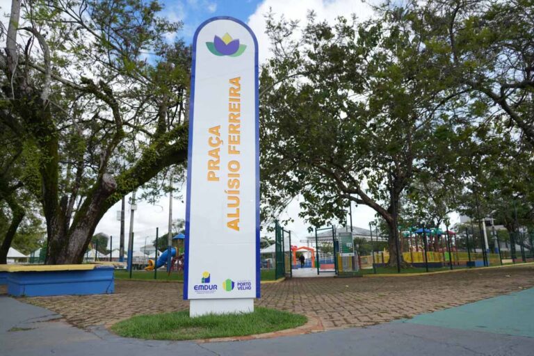 Praça Aluízio Ferreira reúne cultura, lazer e memória histórica no centro de Porto Velho