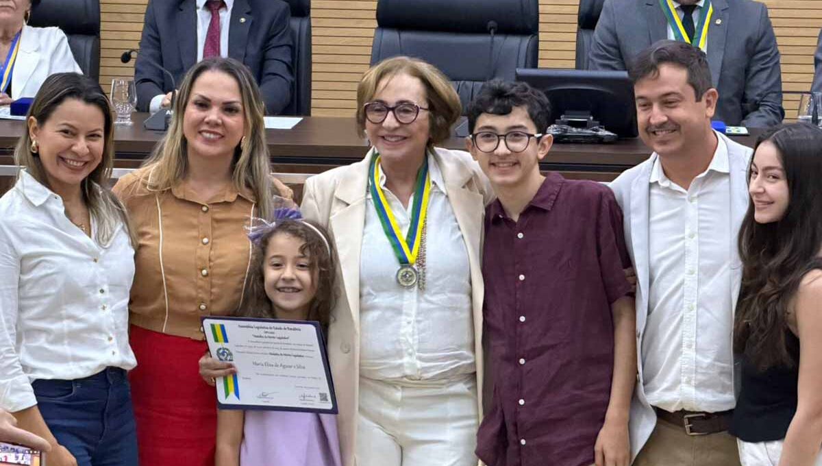 Sessão na Assembleia de Rondônia concede homenagens a lideranças por atuação em direitos, educação e igualdade racial