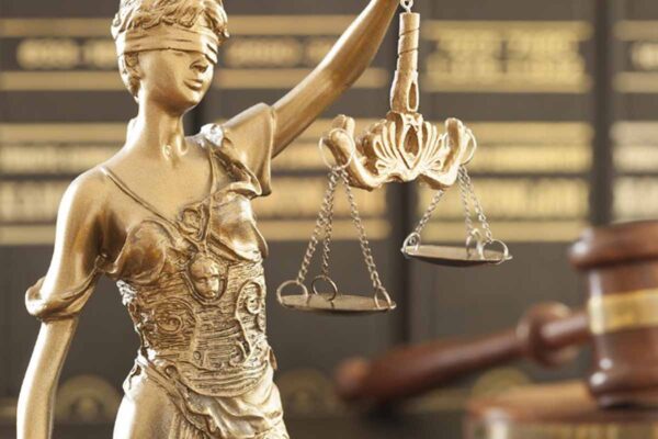 Homem é condenado a mais de 28 anos por feminicídio em Rolim de Moura após decisão do Tribunal do Júri