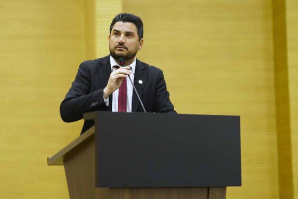 Jean Mendonça cobra apuração sobre suposto sucateamento da Usina de Calcário em Rondônia