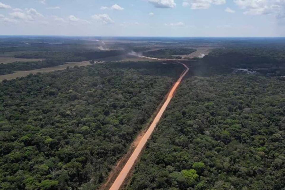 <div style="
                font-size: 18px;
                font-weight: bold;
                color: #0073aa;
                margin-bottom: 5px;
                text-transform: uppercase;
            ">CONQUISTA</div>Expresso Porto deve sair do papel no primeiro semestre e promete melhorar mobilidade em Porto Velho