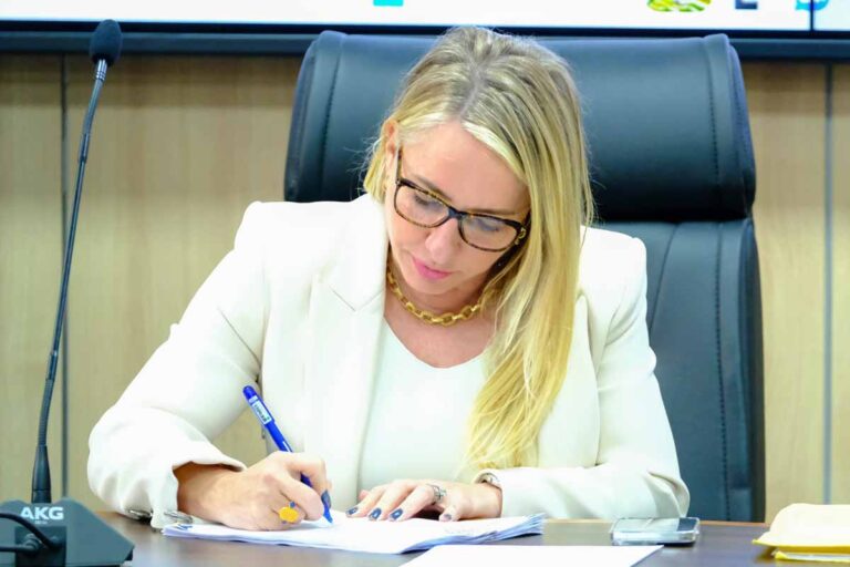 Pedido de Ieda Chaves destina R$ 1 milhão para ampliar atendimento especializado em Cabixi e Vale do Anari