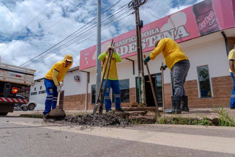 Programa Cidade Limpa ultrapassa 5,4 mil km de valas limpas e amplia ações de limpeza em Porto Velho