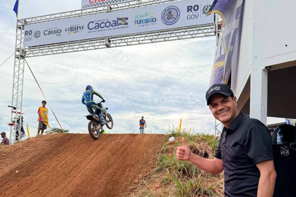 <div style="
                font-size: 18px;
                font-weight: bold;
                color: #0073aa;
                margin-bottom: 5px;
                text-transform: uppercase;
            ">EVENTO ESPORTIVO</div>Campeonato Estadual de Motocross movimenta cidades de Rondônia e reúne público em etapas do circuito