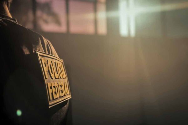 Polícia Federal autua empresa por segurança privada irregular em Porto Velho