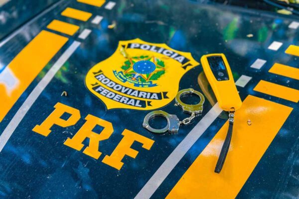 PRF prende 9 motoristas por embriaguez ao volante durante fiscalização em Rondônia no feriado