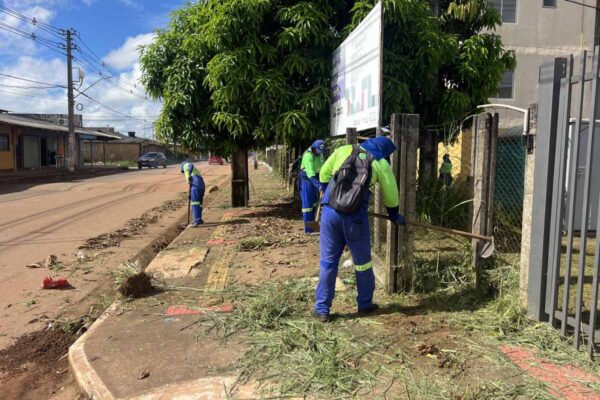 Mutirão de limpeza da Prefeitura de Porto Velho atende residencial Porto Madero II com quatro equipes