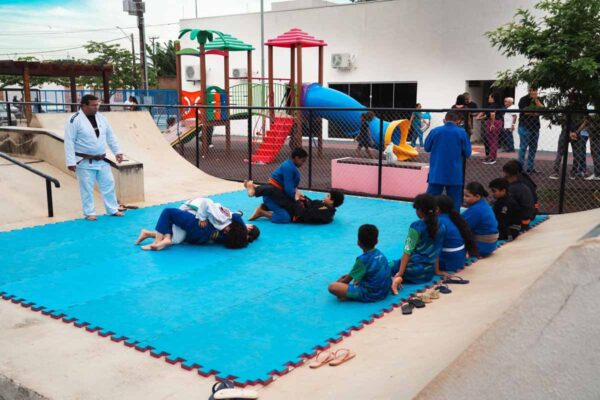 Projeto Construindo Campeões atende 200 jovens com atividades esportivas gratuitas em Porto Velho