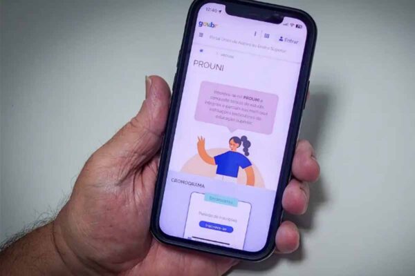 Prouni volta a permitir que cotistas disputem vagas na ampla concorrência e nas cotas