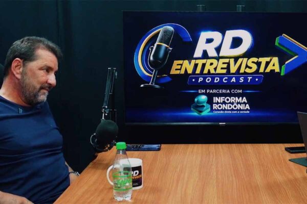 Hildon Chaves fala sobre “namoro” com Cassol; elogia Caiado; diz que “faltam cabelos brancos” a Fúria e aborda migração para o União Brasil