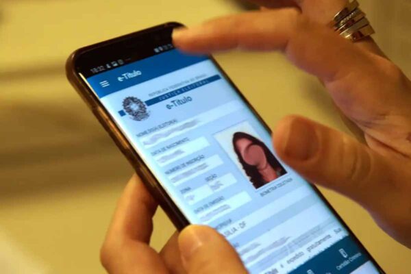 Prazo para regularizar título de eleitor termina em 6 de maio; veja como ficar apto a votar